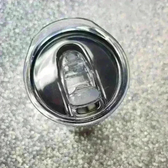 Tye dye glow in the dark 29  oz tumbler - Picture 2 of 3